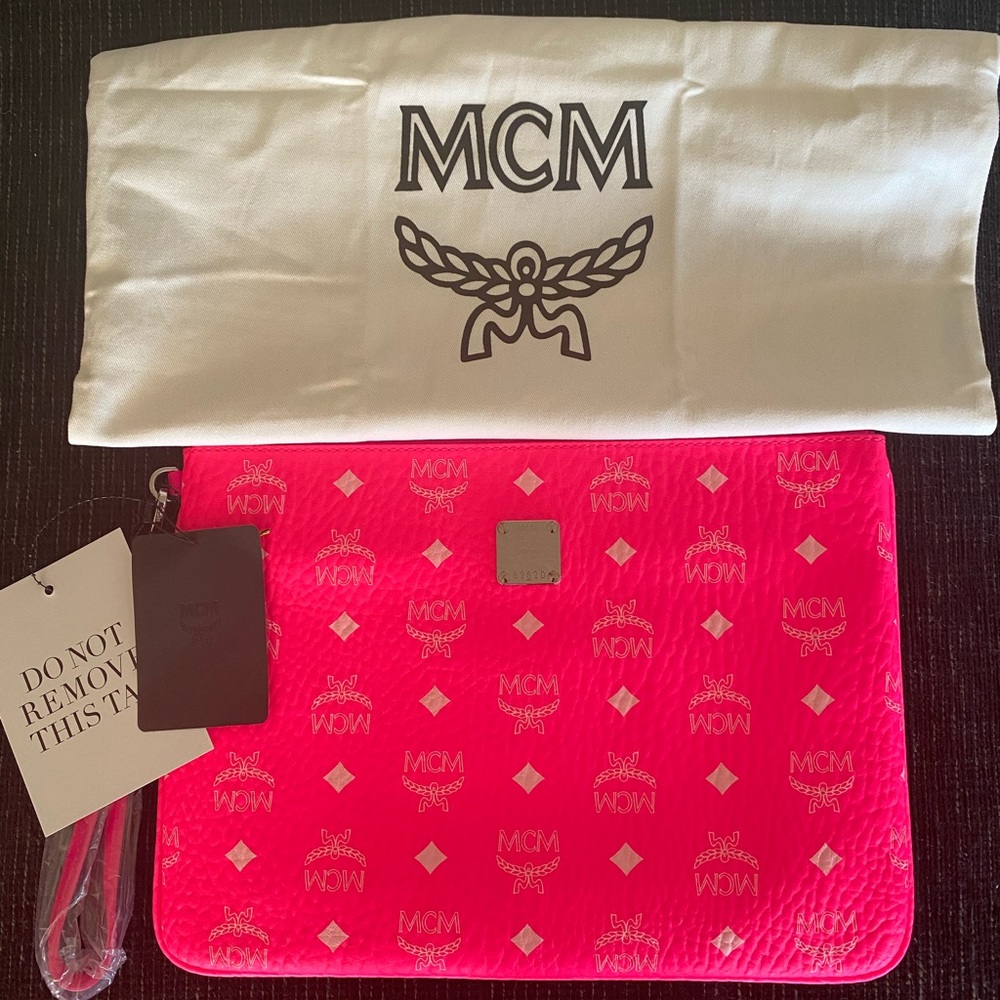 MCM POUCH